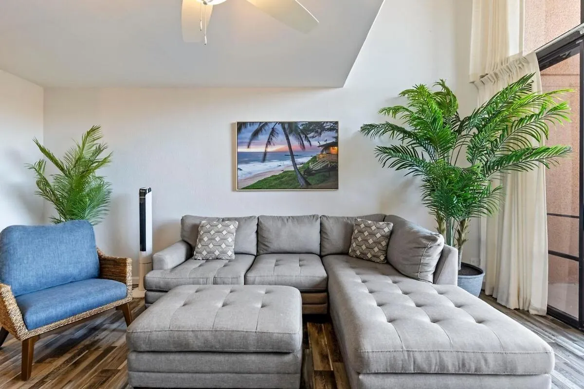 Kahana Villa F208- Ocean View Spacious 2 Bedroom Across From Beach 라하이나