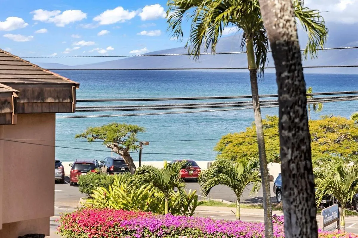 Kahana Villa F208- Ocean View Spacious 2 Bedroom Across From Beach 라하이나